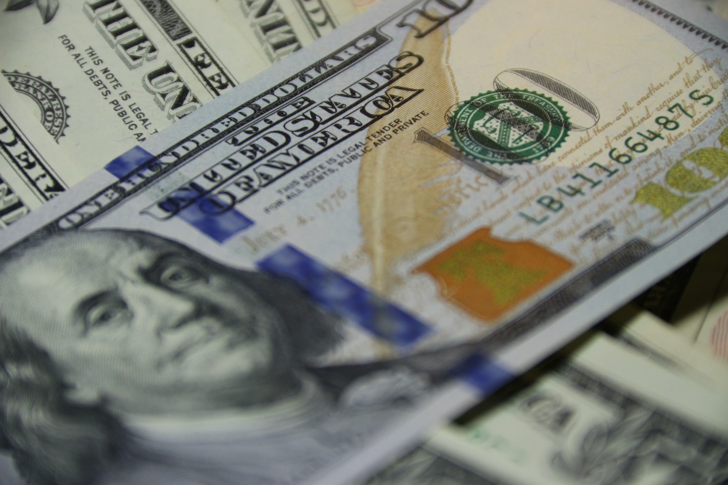 10 Tips from Celebrities on Wealth Management